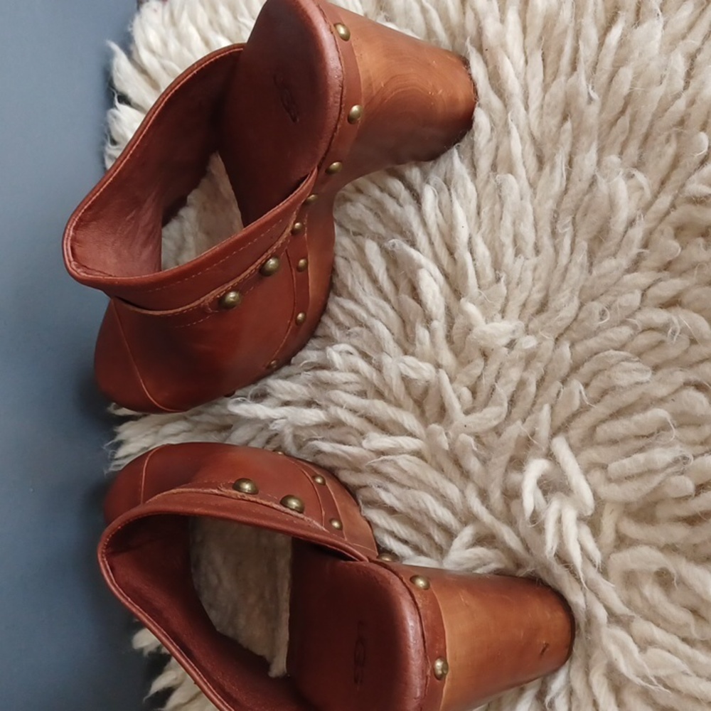 UGG clogs - Picture 15 of 16